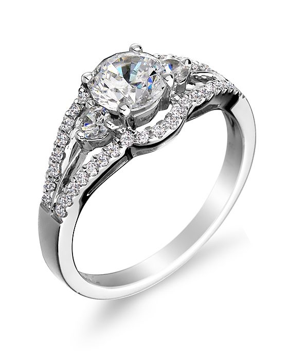 Diamond engagement ring 14 by 14 Karat Jewelers, Livonia Michigan